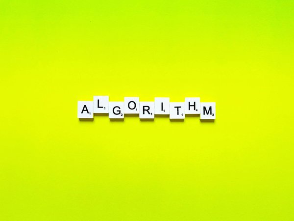 Was sind die besten Methoden fÃ¼r die Optimierung der Produktionskosten in der Automobilindustrie?